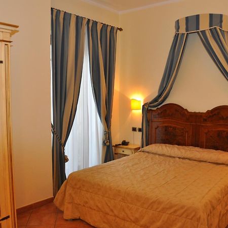 Hotel Urbano V Montefiascone Εξωτερικό φωτογραφία