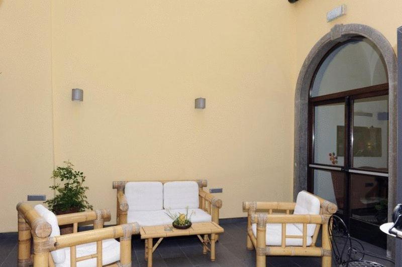 Hotel Urbano V Montefiascone Εξωτερικό φωτογραφία